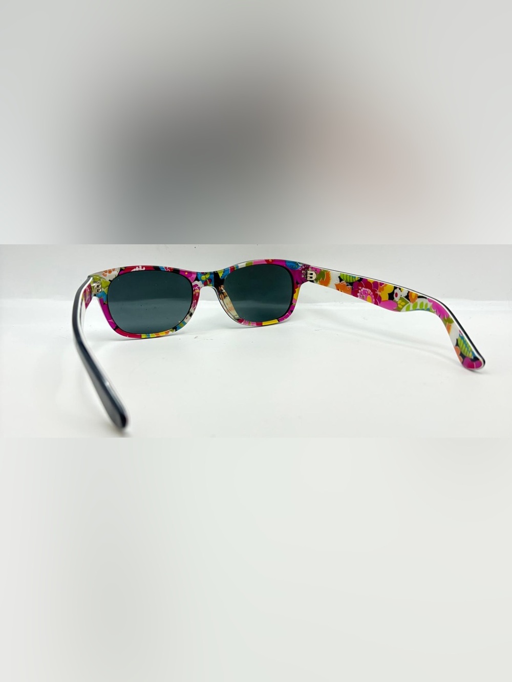 Vera Bradley Leigh Black Oval Sunglasses Frames Only - Picture 5 of 8